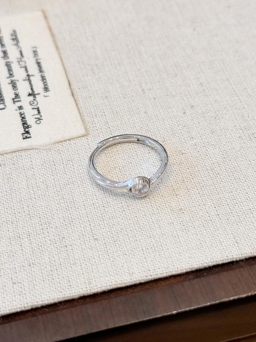 卡蒂罗KADER 璀璨流光女戒  925银璀璨闪锆点缀甜美手捧花造型设计可调节戒  简约百搭女友闺蜜款 商品图2