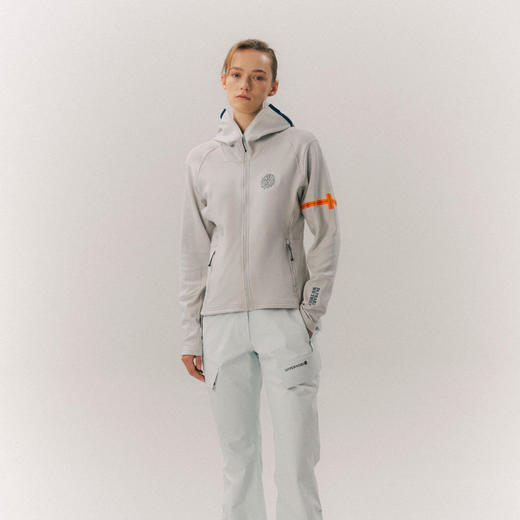 IJI抓绒服连帽轻量保暖外套女秋冬新款UPPERVOID二普纬度 商品图4