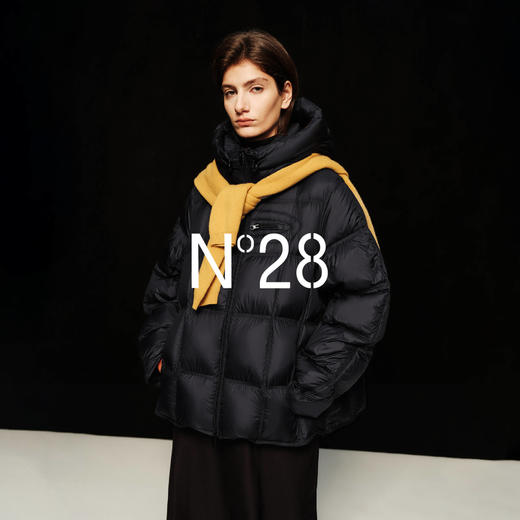 N°28 轻奢90鹅绒服女秋冬保暖高级感通勤宽松休闲连帽羽绒服外套8855A1Y237 商品图1