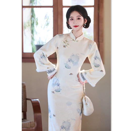 复合提花加绒长款倒大袖旗袍2025冬季新款时尚改良新中式日常旗袍11843 商品图3