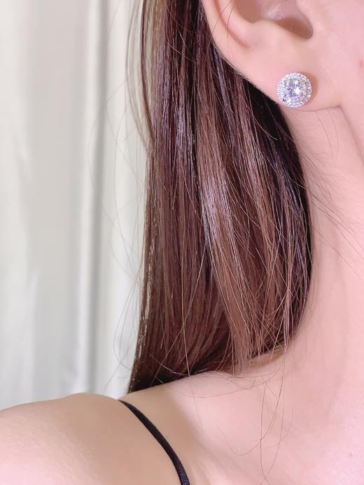 卡蒂罗KADER 光序耳钉 小众经典925银细密闪锆镶嵌大颗主锆精致小巧养耳洞耳饰 闪耀吸睛简约大方 商品图4