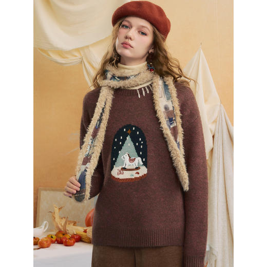 两三事 圣诞甜梦 2025冬季新款复古木马刺绣穿绳圆领套头毛衣女 商品图2