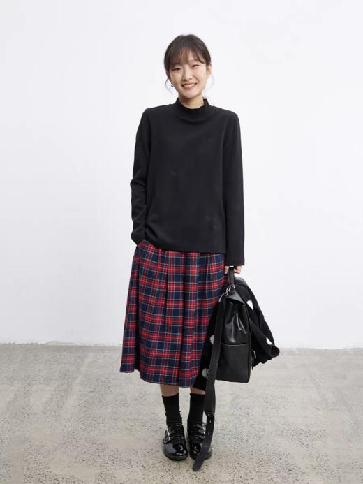 步履不停/5D16101C/半高不规则绣花T恤 商品图2