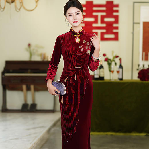 结婚礼服喜婆婆妈妈婚宴装金丝绒高档重工旗袍1011 商品图2