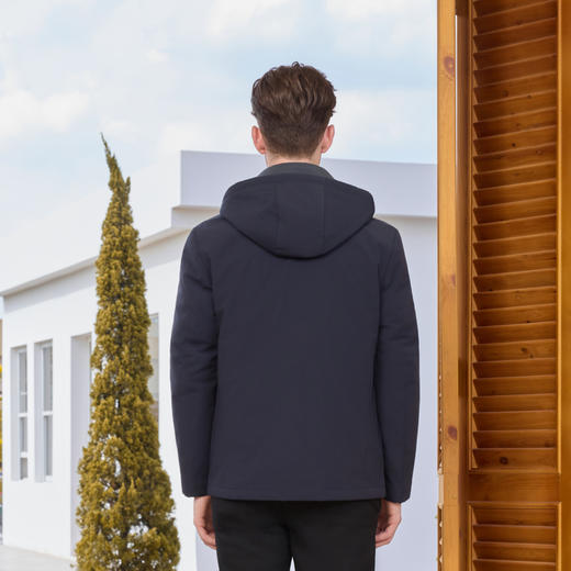 半身缘男装 冬季保暖连帽百搭时尚鹅绒羽绒服254212M01710109 商品图4