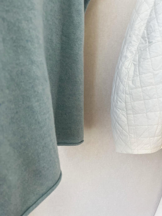 【体验羊绒】噢蜜ooomeooo冰雪蓝羊绒衫 商品图8