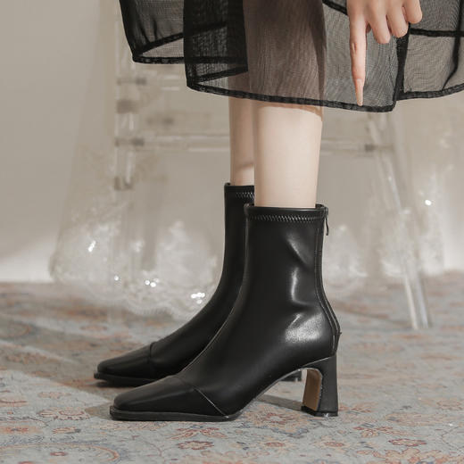 【服饰鞋包】-法式方头复古短靴女气质百搭粗跟后拉链秋冬显瘦马丁靴 商品图1