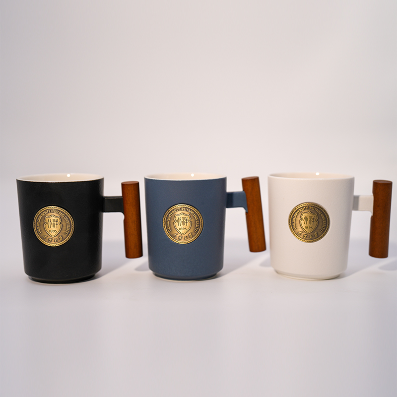 天津大学文创木柄咖啡杯
