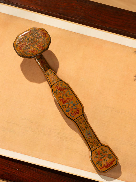 清	黄漆戗金彩绘福寿纹如意 商品图2