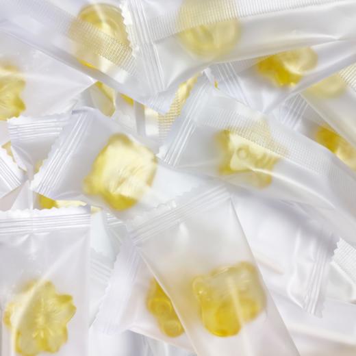 🔥家有娃必囤❗❗29.9💰整整96支棒棒糖❗【猫村长金银花柚子棒棒糖】☺️酸甜可口的双柚汁梨汁浓缩而成‼果香浓郁，清新滋润~‼️ 商品图1