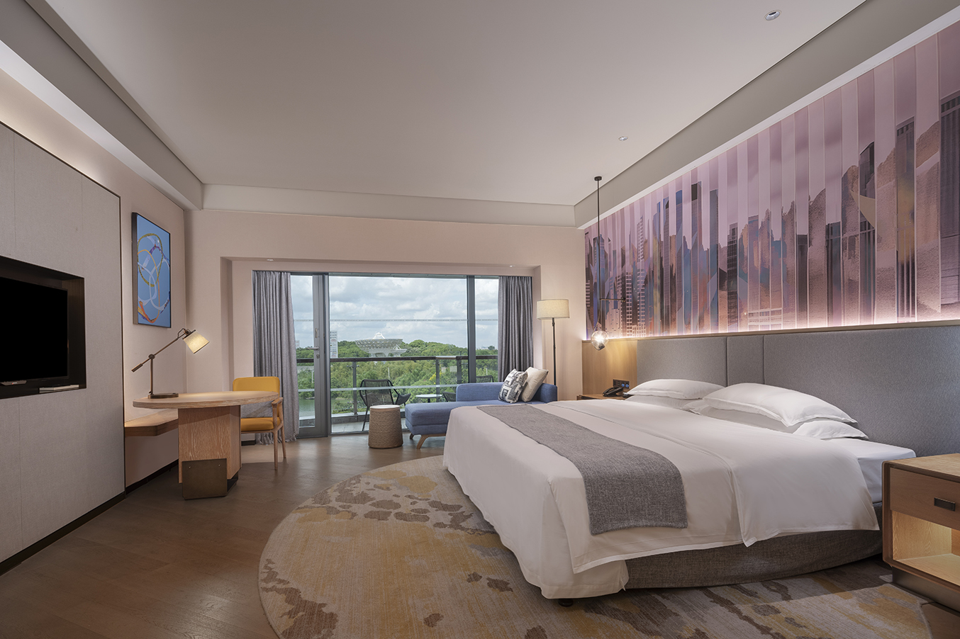 【佘山艾美】双十二大促/高级房一晚含双早+月湖雕塑公园门票per day(周六，节假日需加价）