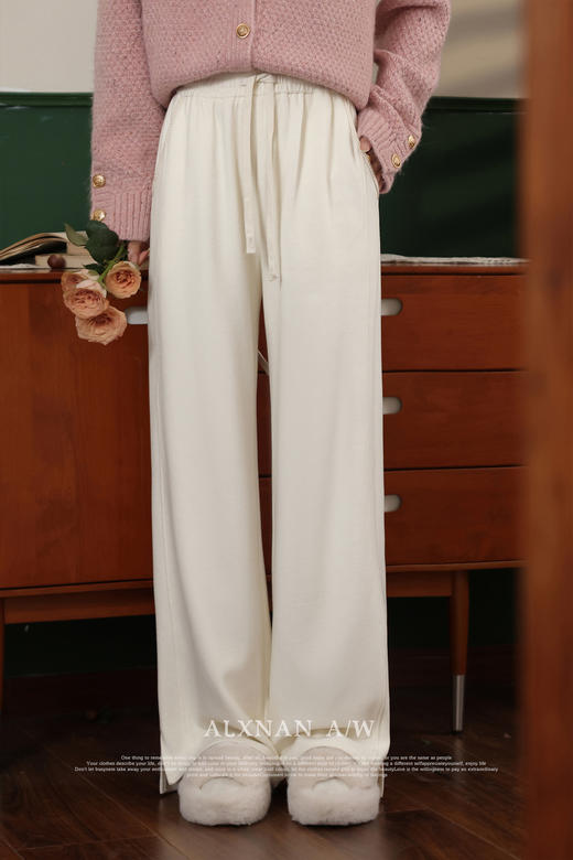 鹿向南《休闲软妹》白色宽松阔腿休闲裤女2024年秋冬新款加绒裤子LXN32716 商品图5