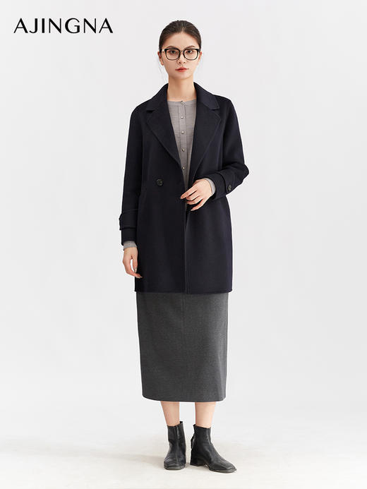 【商场同款】阿菁娜冬季新款细节感双排扣外套牛角扣装饰西装领隐藏式口袋中长款显瘦A30D211027 商品图4