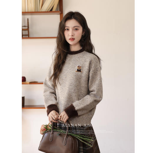 【6折秒杀】鹿向南《冬日特调》棕杏色半身裙春秋新款卡通独特女L33202 商品图2