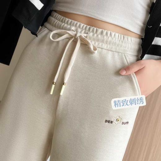 【YW】无忧购冬季加绒直筒保暖妈妈裤花朵刺绣宽松高腰长裤3657（截单后3-5天发货） 商品图9