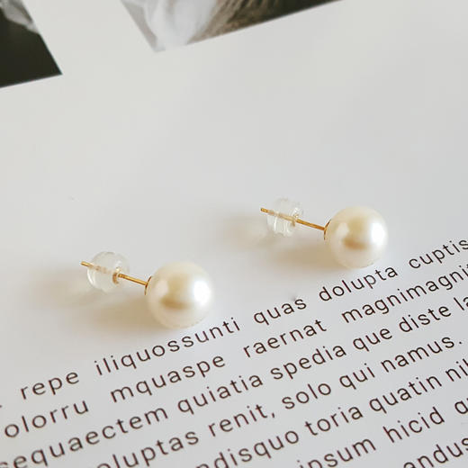 【天然正品】AU750黄金镶天然近完美约8.9MM白色珍珠耳钉8.9MM（皆取最大值）女士061125NJS24 特价：420元 商品图5