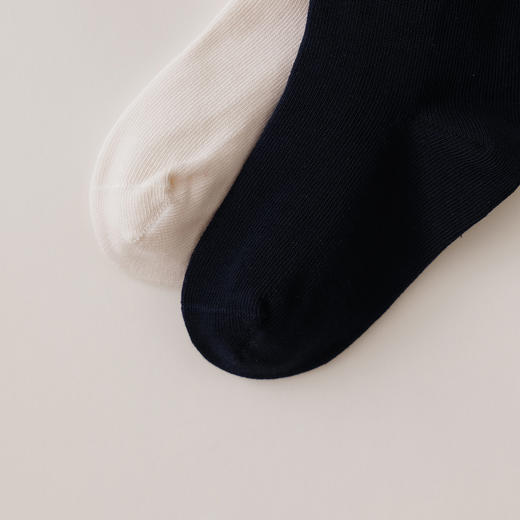 马克珍妮女童柔软弹力运动风中筒袜2025年秋冬新款551939 商品图4