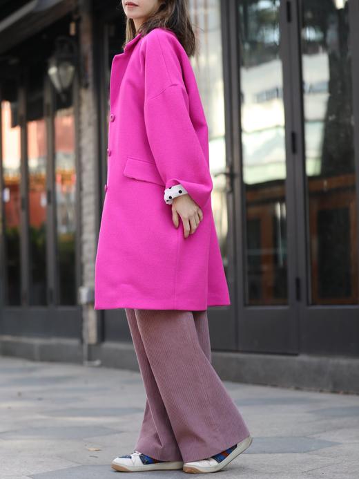TYNVIE 纯羊毛超大号纽扣外套 - 霓虹粉 商品图10