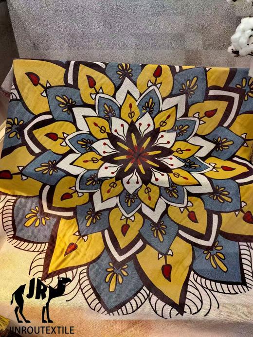 金柔·雪莲花盖毯/披肩150*200  多功能 100%长绒棉 商品图3