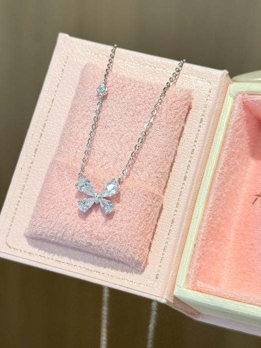卡蒂罗KADER 冰晶蝶语项链 925银甜美满铺闪锆蝴蝶造型设计锁骨链 闪光少女自由浪漫 商品图3