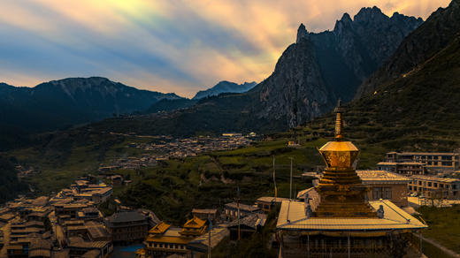 雪域藏节·光影朝圣 【甘南】 正月|郎木寺晒佛节、扎尕那、西仓亮宝节、酥油花灯会、拉卜楞寺、米拉日巴佛阁8天 商品图9