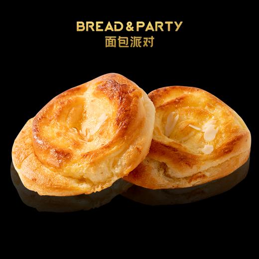 椰香面包 椰蓉香气扑鼻，面包松软绵密 商品图0