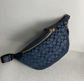 秋冬特惠💰480 蔻驰coach香布雷新款男女同款胸包腰包CG994经典款