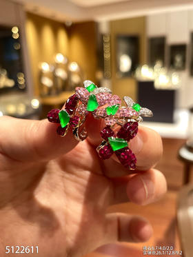 5122611，花朵耳坠。具体价格微信咨询