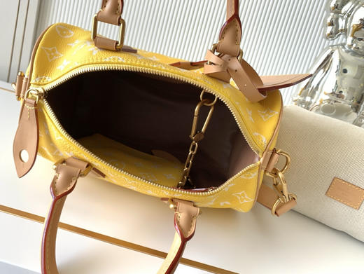 秋冬特惠💰1600 渠道级LV【全钢五金 MB163c01变码芯片】te级LV 全套包装 M24426黄色 本款Speedy P9 Bandoulière25手袋 商品图8