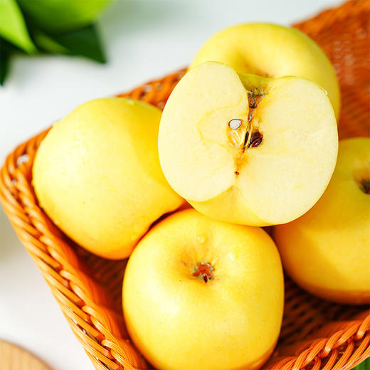 【优琦】慕雪维纳斯®黄金苹果3.8斤小果
（果径70mm，10-12个果，净重3.8斤+） 商品图4