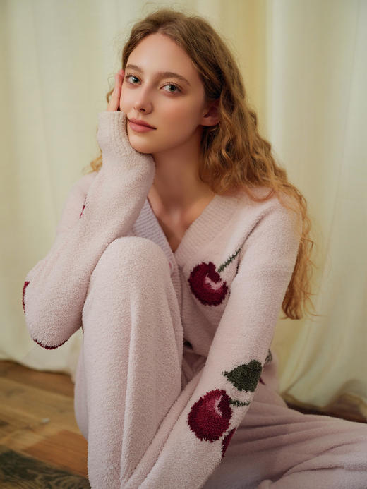 官网1599！GP家软绵绵半边绒樱桃开衫睡衣套装女 加绒加厚保暖月子服家居服 商品图1