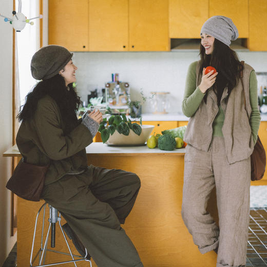 绽放811-812朵/慢行·设计感新中式立领短款棉服宽松直筒棉裤套装 商品图2