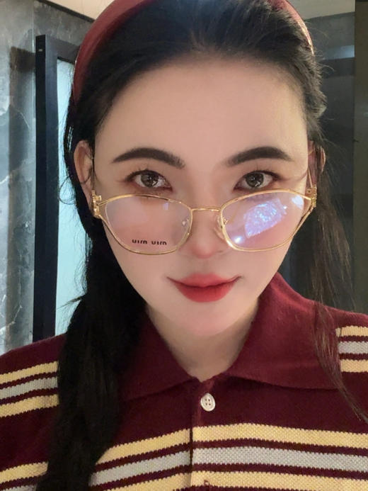 MIU家 轻便舒适 不规则形 光学镜架 男女同款情侣款 商品图4