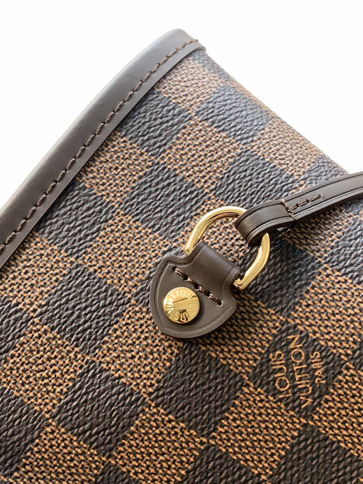 秋冬特惠💰1290 渠道级LV【全钢五金 变码芯片】te级LV 全套包装 41358棋盘格红 经典购物袋 中号 商品图7