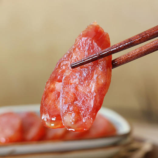 广东黄圃传统腊味：小四喜(三七肠 凤凰盏 腊肉 粒粒肠) 咸香油润 酒香浓郁 偏重甜味 下饭解馋(深圳中通发货) 商品图1