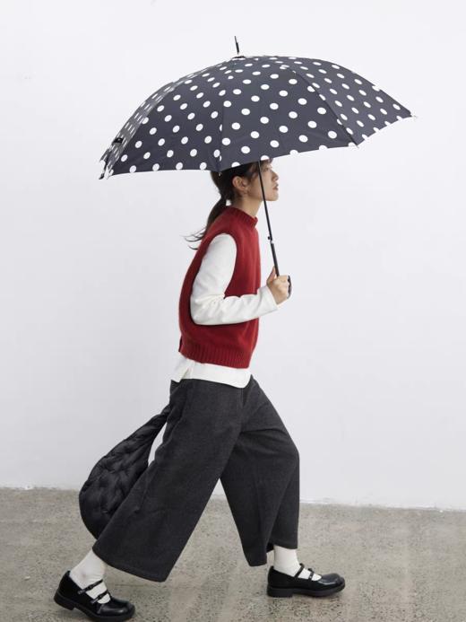 步履不停/5D16101C/半高不规则绣花T恤 商品图3