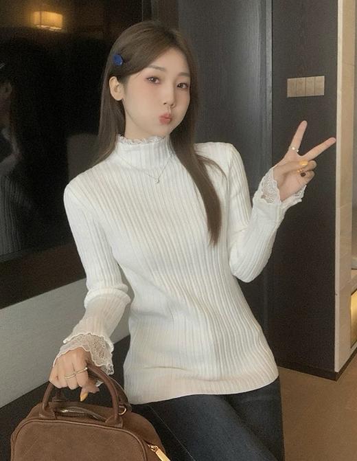 <曾小咸推荐> 蕾丝花边拼接半高领打底衫 日常89.99/件 活动价69.99/件！【预售款，预计3-15天发货】 商品图7