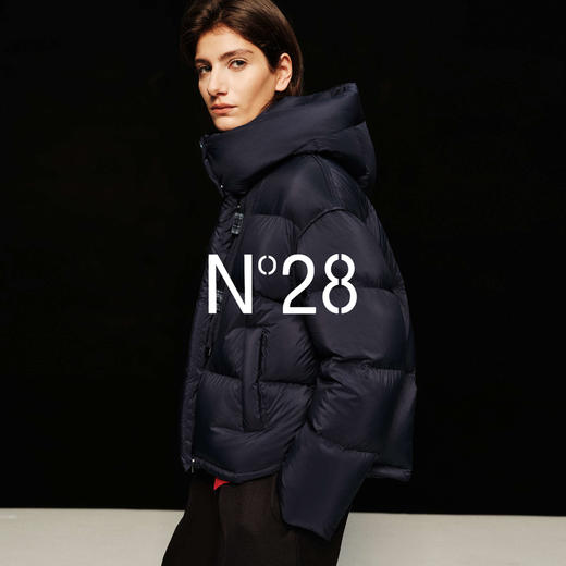 N°28 白鹅绒服女秋冬短款小个子连帽宽松显瘦防风保暖羽绒外套8855A1Y257 商品图4