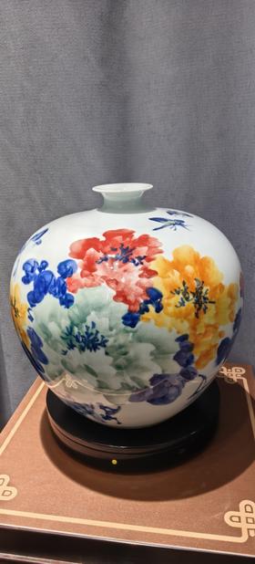 花开富贵石榴瓶