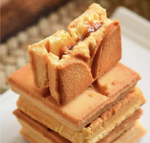 【焦糖奶油夹心曲奇】线下排队王  名店配方复刻  甜而不腻  爆浆黄油焦糖奶油夹心饼干 浓郁细腻的焦糖酱+特调黄油夹心  酥脆与绵软 商品图5