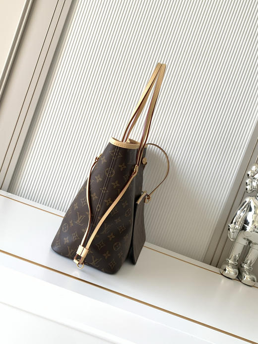 秋冬特惠💰1290 渠道级LV【全钢五金 变码芯片】te级LV 全套包装 M50366老花 经典购物袋 中号 商品图1