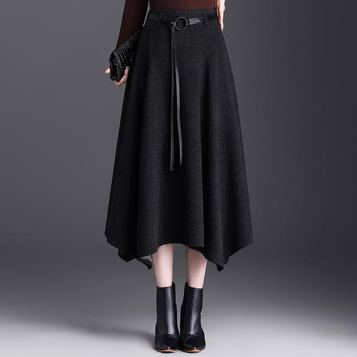 加厚毛呢不规则半身裙，秋冬季新款遮胯中长款高腰a字裙 商品图3