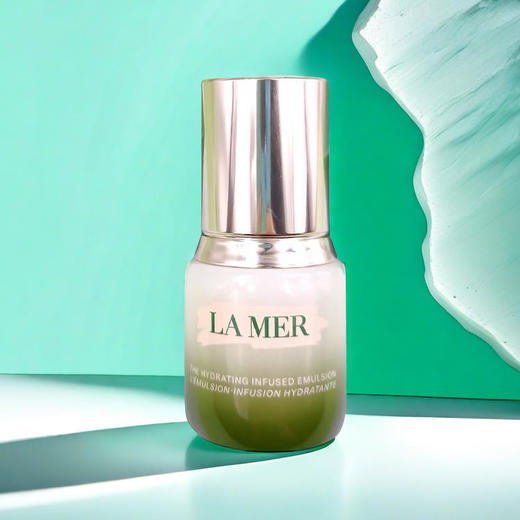 【抢先购 新品上市】LA MER海蓝之谜 修护精萃乳一拖四礼盒125ml+15ml*4凝萃双效 旅途奢护 商品图5