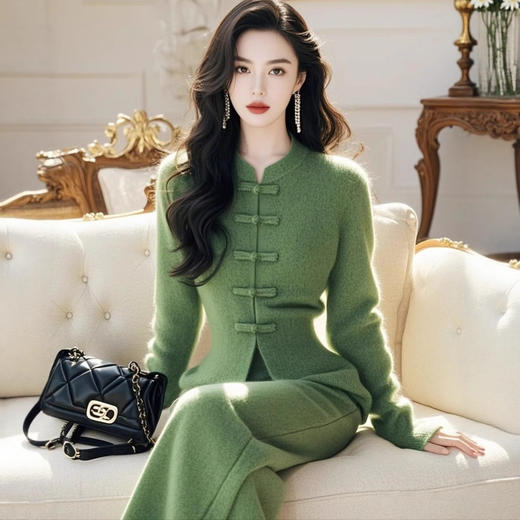 秋冬高级感小香风新中式国风盘扣毛衣裤子套装 商品图0