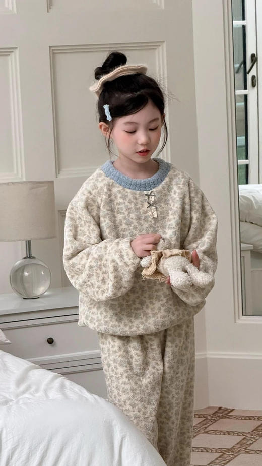 【西蒙日记儿童花边雪呢绒家居服DLXNLJJF】✅暖绒绒暴击！挖到宝必须按头安利！ ✅雪呢绒触感像云朵，锁温不闷汗-XMRJ 商品图8