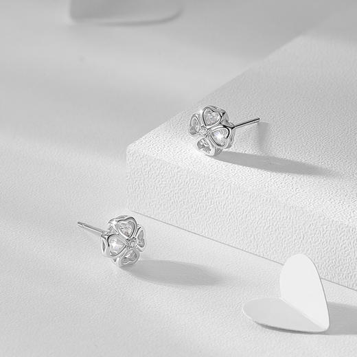 卡蒂罗KADER 幸运心耳钉 925银爱心组成幸运四叶草甜美氛围简约大方设计 闪耀吸睛睡觉免摘养耳洞耳饰 商品图5