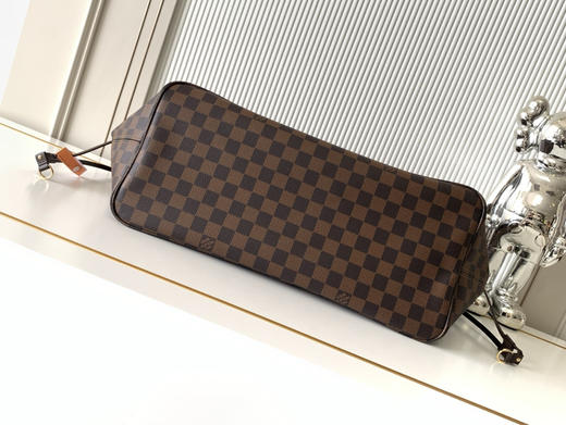 秋冬特惠💰1390 渠道级LV【全钢五金 变码芯片】te级LV 全套包装 41357棋盘格红 经典购物袋 大号 商品图3