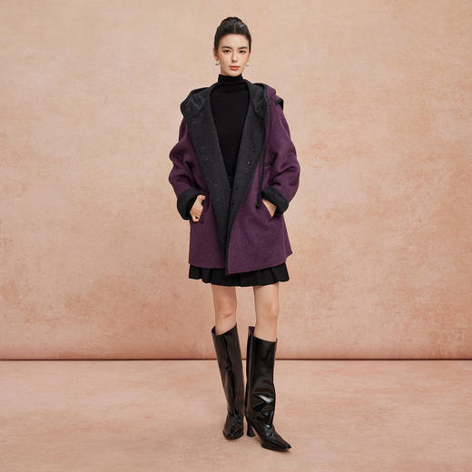 QH937斯尔丽2025冬季新款含羊绒撞色包边时尚带帽一手长双面双色大衣 商品图8