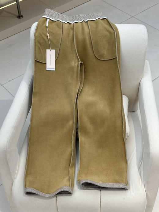 原价400+💰降温特惠❗️一条过冬❗️【米兰时装周品牌Marland·人字纹加绒加厚直筒裤】工厂直销价！通体奥粒绒内里、保暖加倍、无畏严寒✅立体剪裁设计，遮肉显瘦，完全不臃肿✅3色，可穿到180斤 商品图7