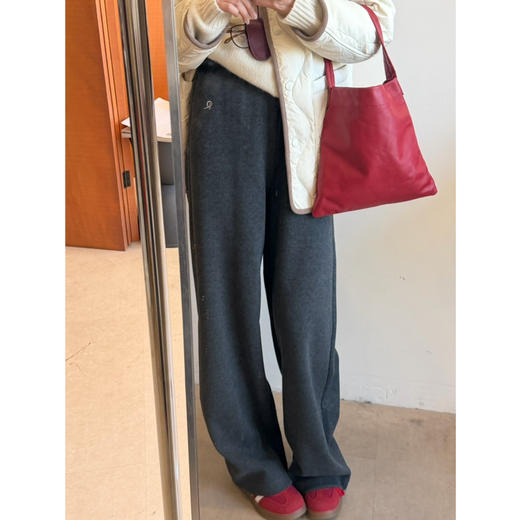 2511313   保暖小直筒 休闲糯米裤，软糯糯 商品图3